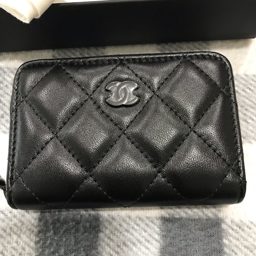 Chanel So Black Lambskin Quilted Zipped Coin Purse Wallet